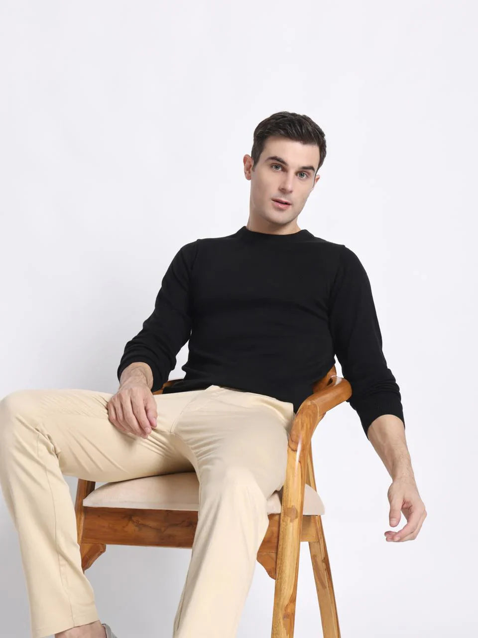 Noir Crewneck